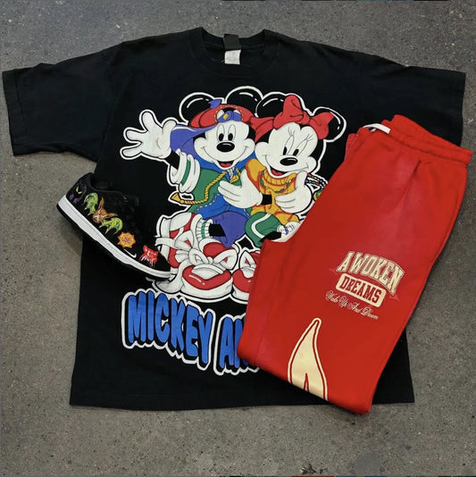 Vintage Clothing Stores Near You. Where to Find the Best 2000s Streetwear in Aurora