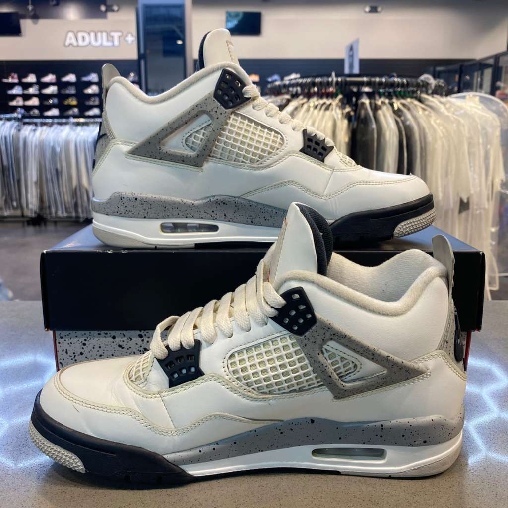 Jordan 4 Retro White Cement (2025) Size 9 FV5029-100 - Pre-Owned