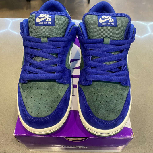 Nike SB Dunk Low Deep Royal Blue Size 9 HF3704-400 - Pre-Owned