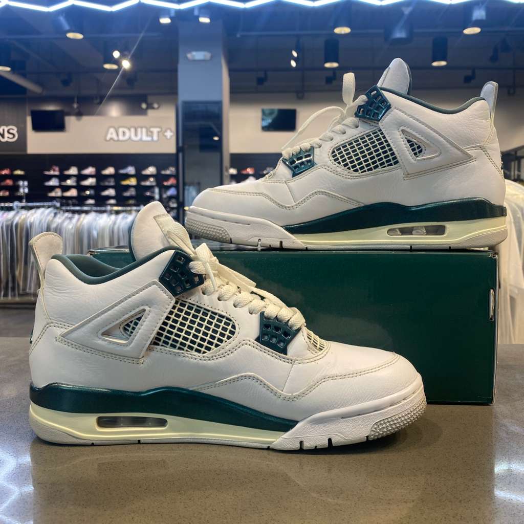 Jordan 4 Retro Oxidized Green Size 8 FQ8138-103 - Pre-Owned