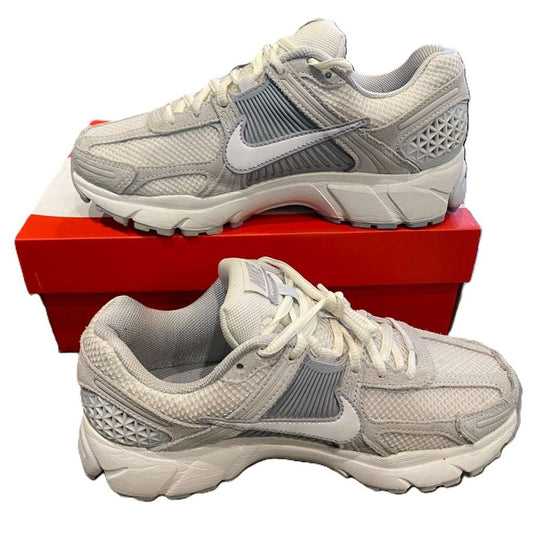 Nike Zoom Vomero 5 Pure Platinum Platinum Tint Wolf Grey Summit White (Women's) - Pre-Owned