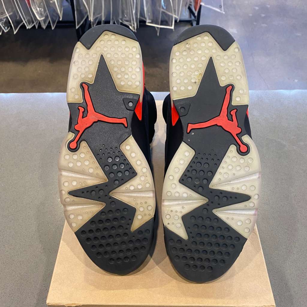 Jordan 6 Retro Black Infrared (2019) - Pre-Owned (Replacement Box)