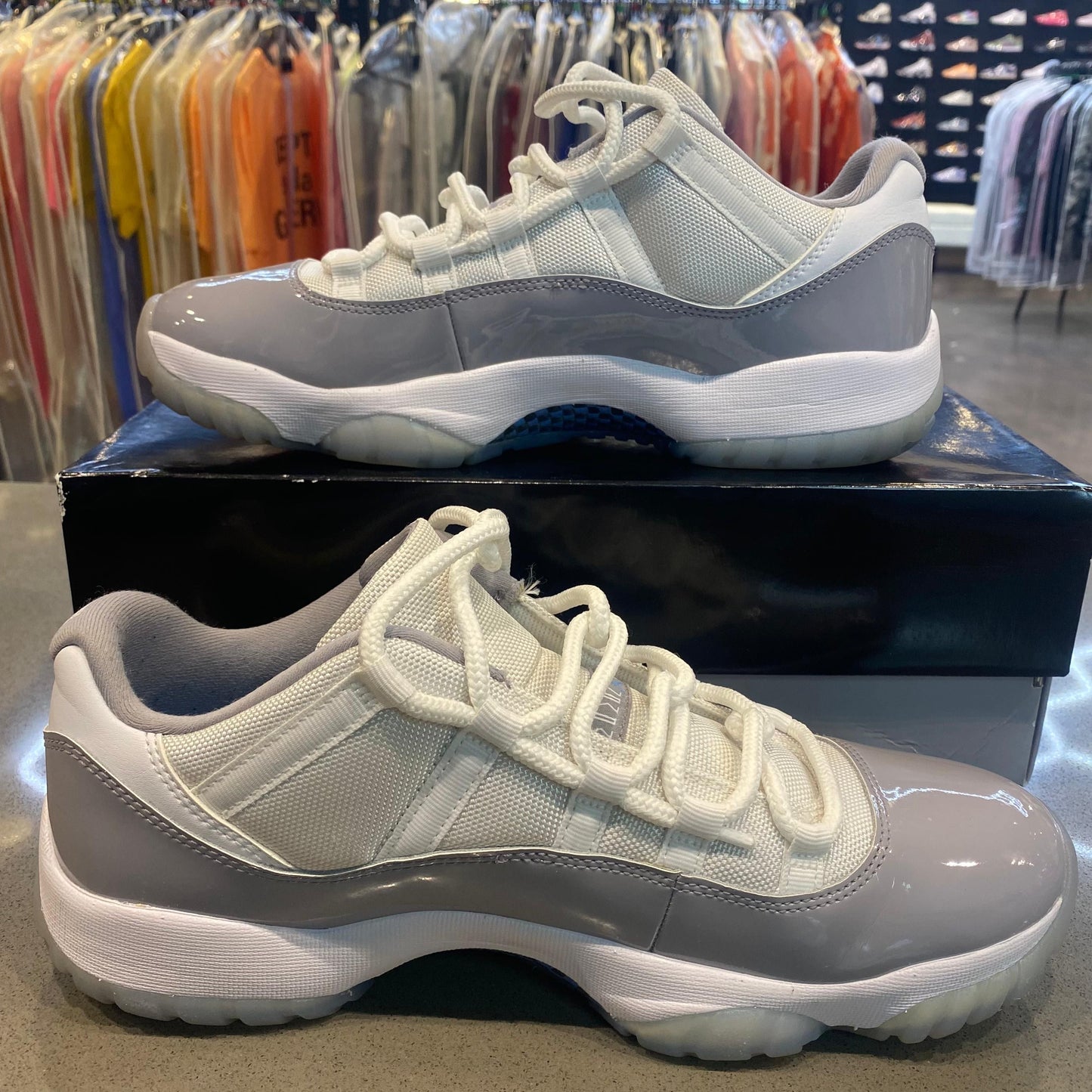Jordan 11 Retro Low Cement Grey - Pre-Owned