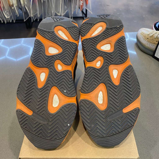 adidas Yeezy Boost 700 Hi-Res Blue - Pre-Owned (Replacement Box)