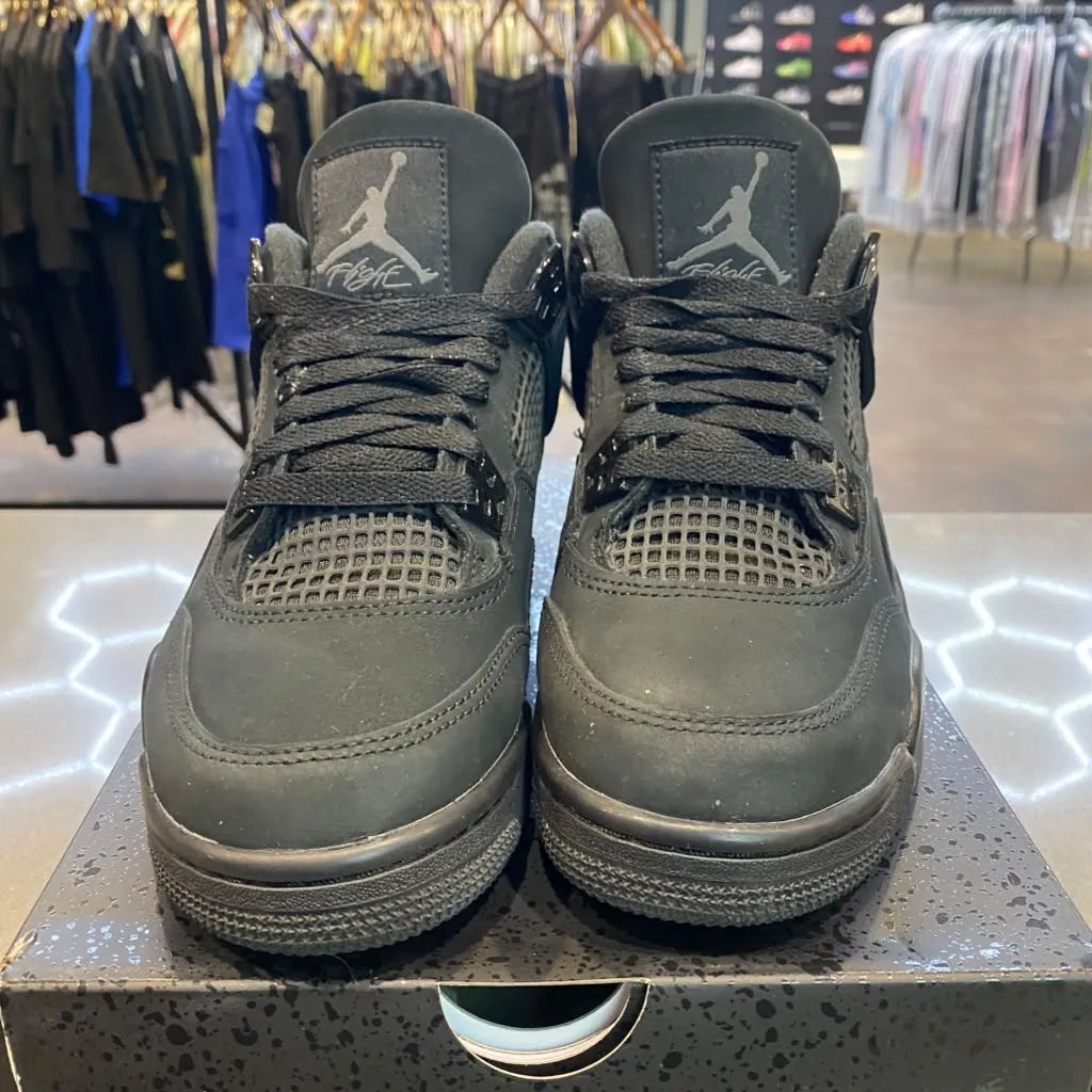 Jordan 4 Retro Black Cat (2025) (GS) Size 6Y IB4171-010 - Pre-Owned