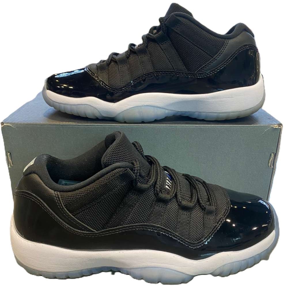Jordan 11 Retro Low Space Jam (GS) - Pre-Owned