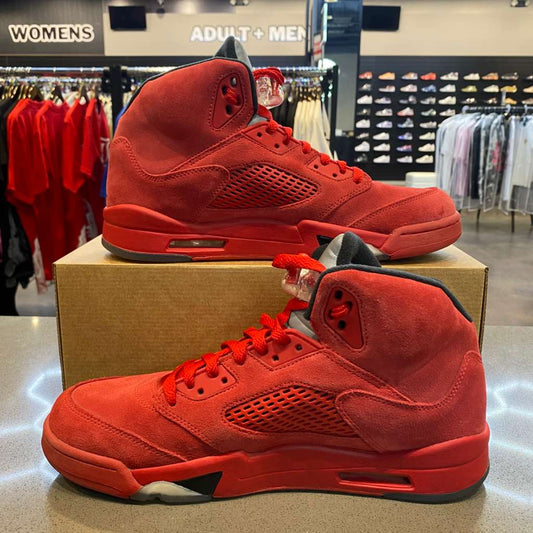Jordan 5 Retro Red Suede Size 11 136027-602 - Pre-Owned (Replacement Box)
