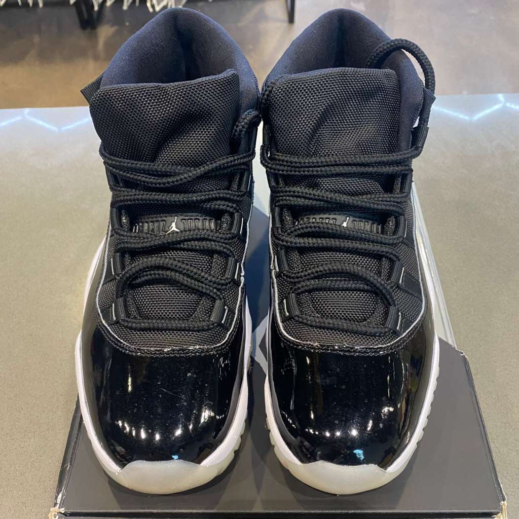 Jordan 11 Retro Jubilee 25th Anniversary - Pre-Owned