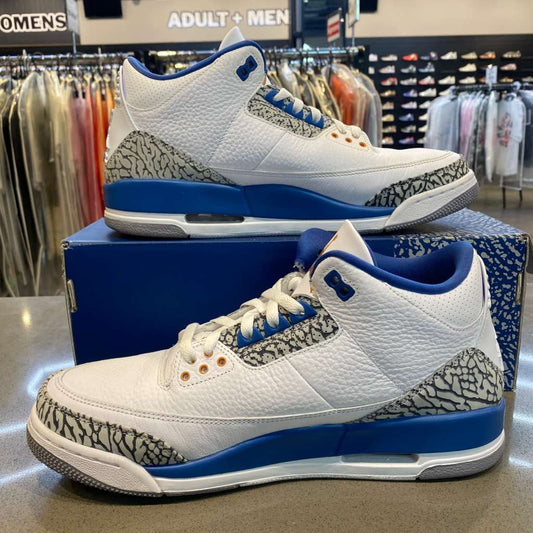 Jordan 3 Retro Wizards Size 11 CT8532-148 - Pre-Owned
