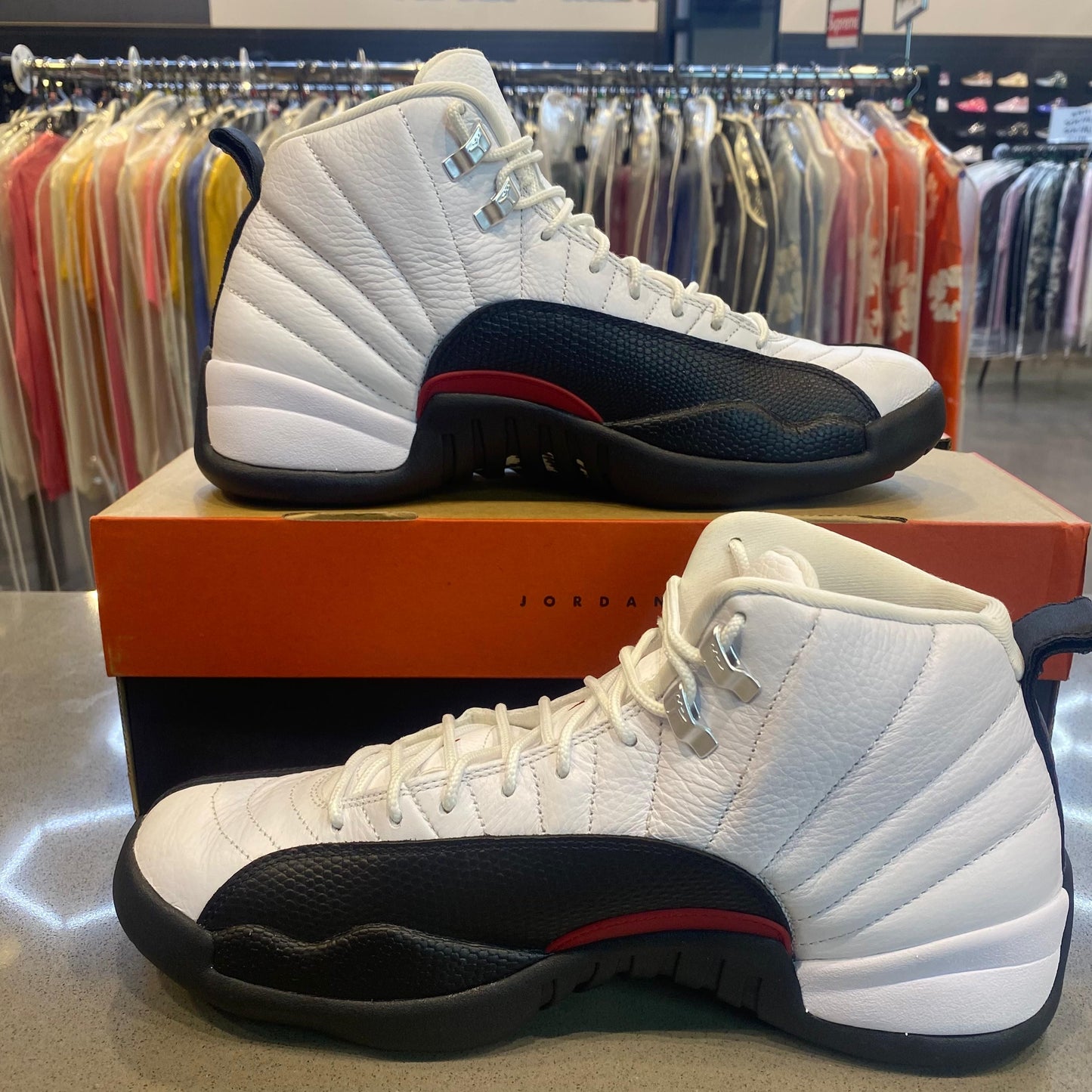 Jordan 12 Retro Taxi Flip - Pre-Owned