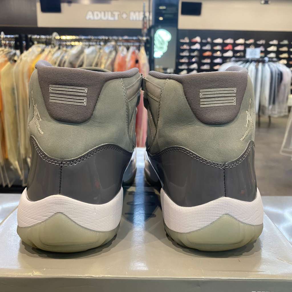 Jordan 11 Retro Cool Grey (2021) - Pre-Owned