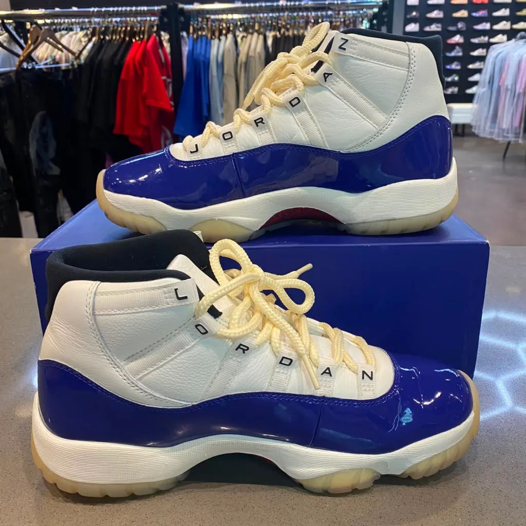 Jordan 11 Retro Rare Air Size 8.5 IH0296-400 - Pre-Owned