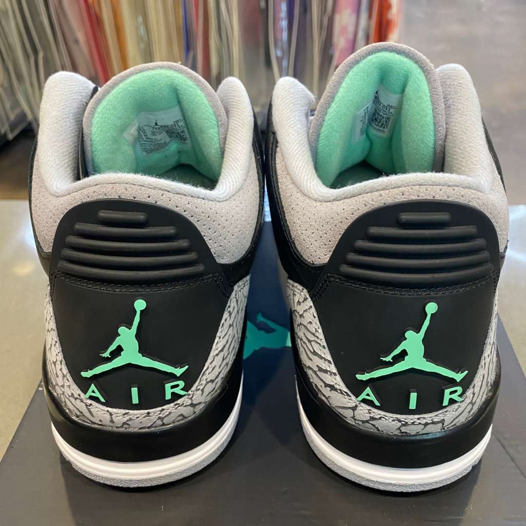 Jordan 3 Retro Green Glow - Pre-Owned