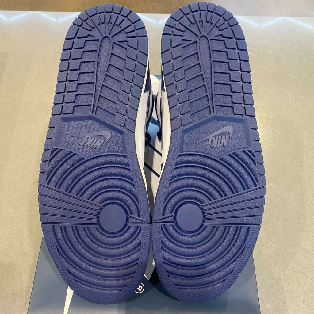 Jordan 1 Retro High OG Midnight Navy - Pre-Owned