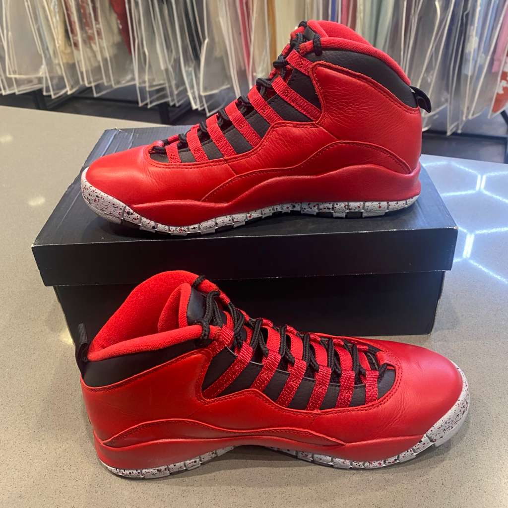 Jordan 10 Retro Bulls Over Broadway - Pre-Owned