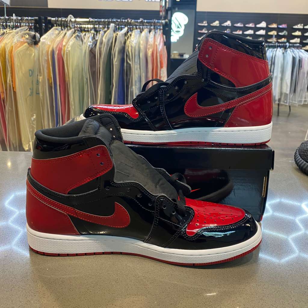 Jordan 1 Retro High OG Patent Bred - Pre-Owned