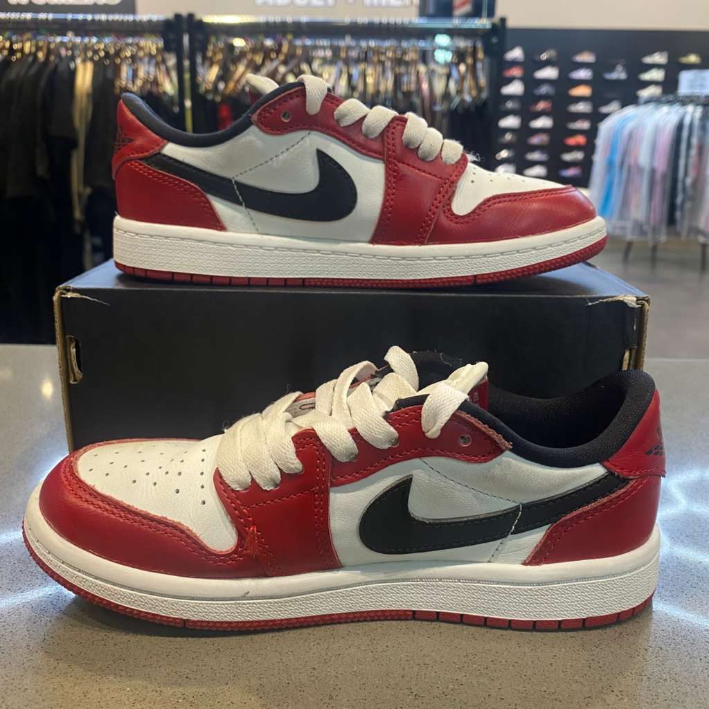 Jordan 1 Retro Low OG Chicago (2025) (PS) Size 1Y HQ6996-600 - Pre-Owned