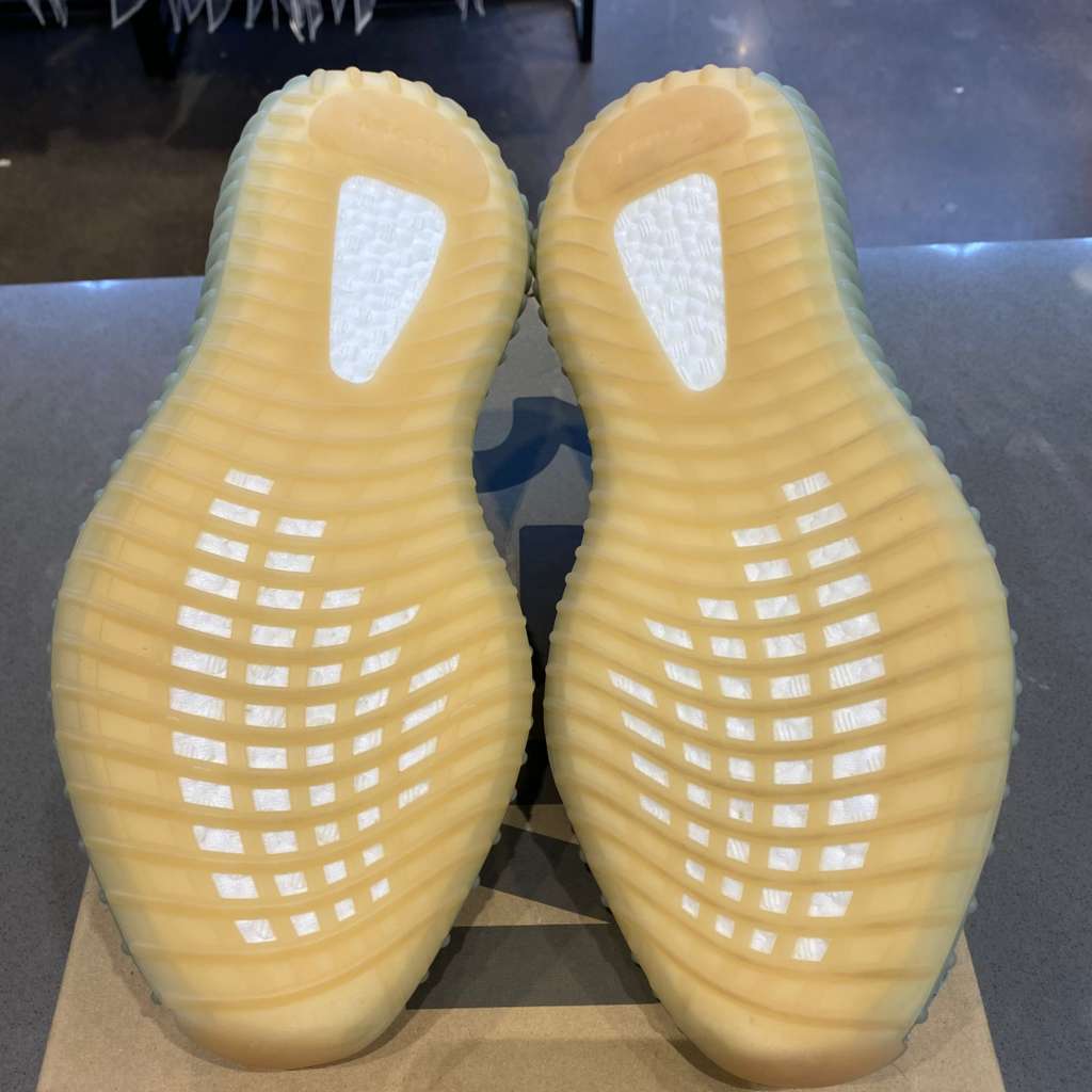 adidas Yeezy Boost 350 V2 Desert Sage Size 11.5 FX9035 - Pre-Owned