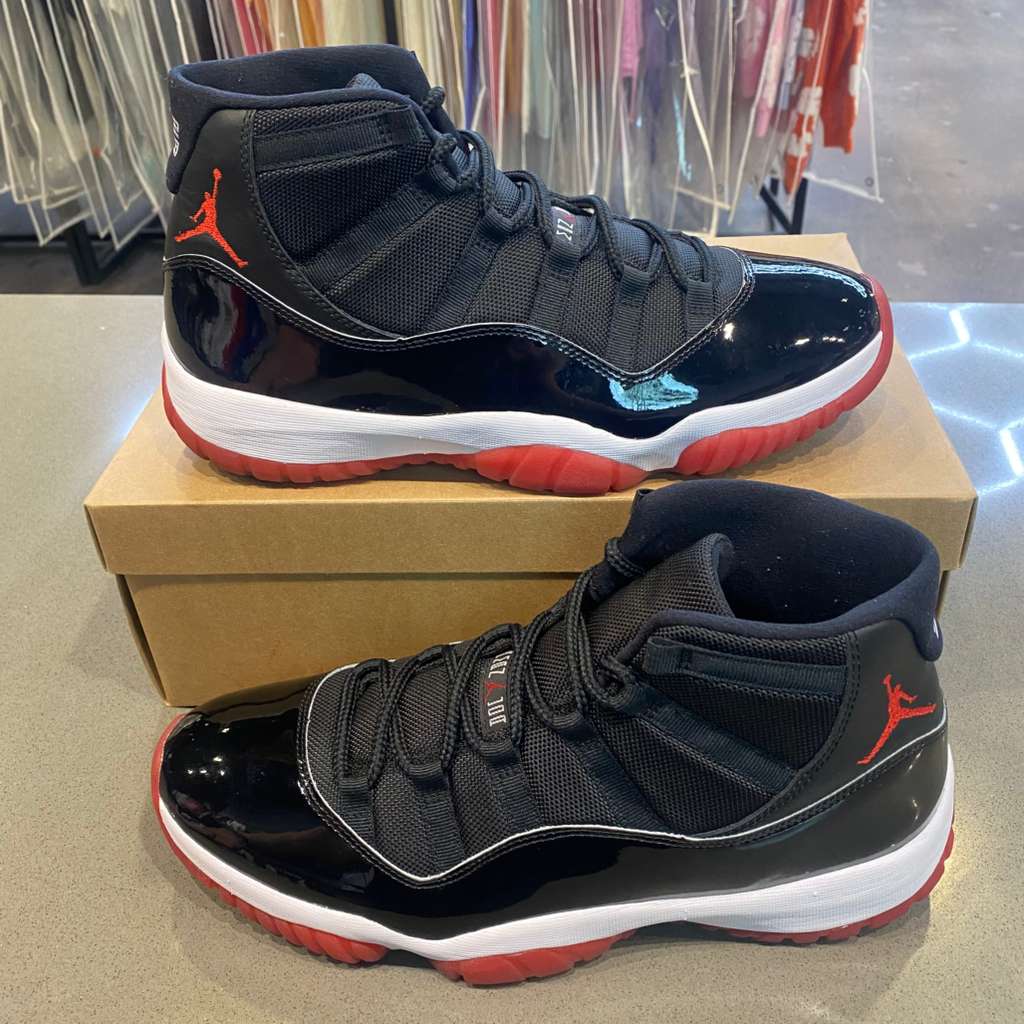 Jordan 11 Retro Playoffs Bred (2019) - Pre-Owned (Replacement Box)