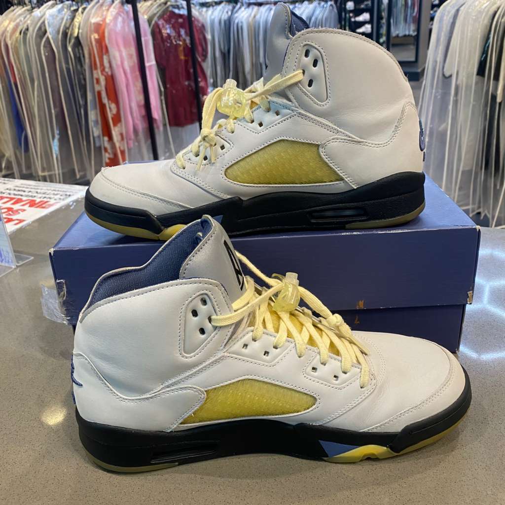 Jordan 5 Retro A Ma Maniére Dawn (Women's) Size 13.5W FZ5758-004 - Pre-Owned