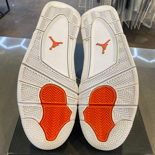 Jordan 4 Retro Metallic Orange - Pre-Owned