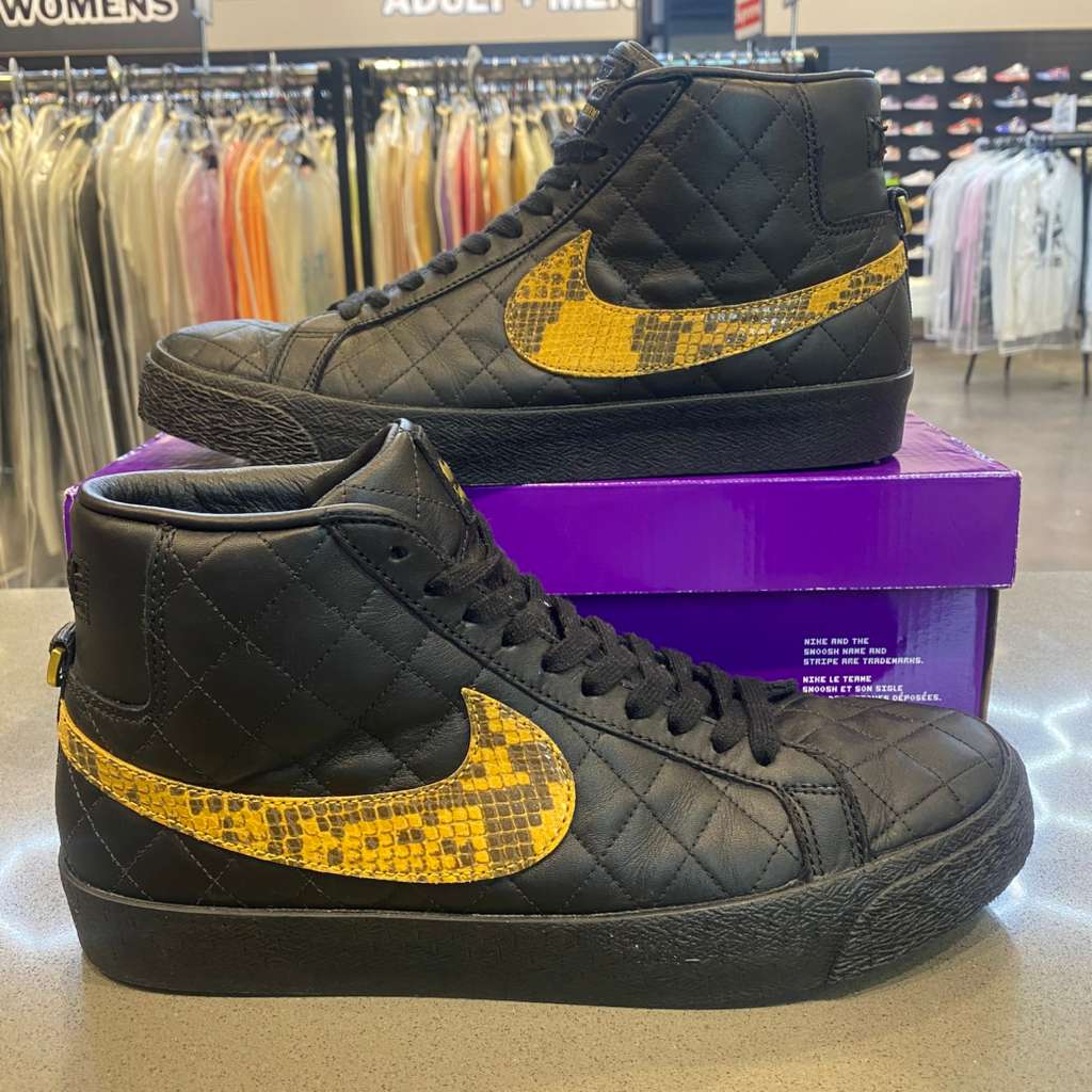 Nike SB Blazer Mid QS Supreme Black Size 10.5 DV5078-001 - Pre-Owned