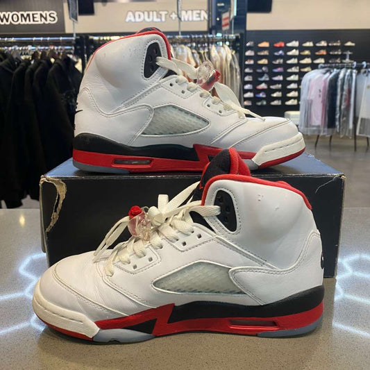 Jordan 5 Retro Fire Red Black Tongue (2025) (GS) Size 5.5Y HQ7980-101 - Pre-Owned