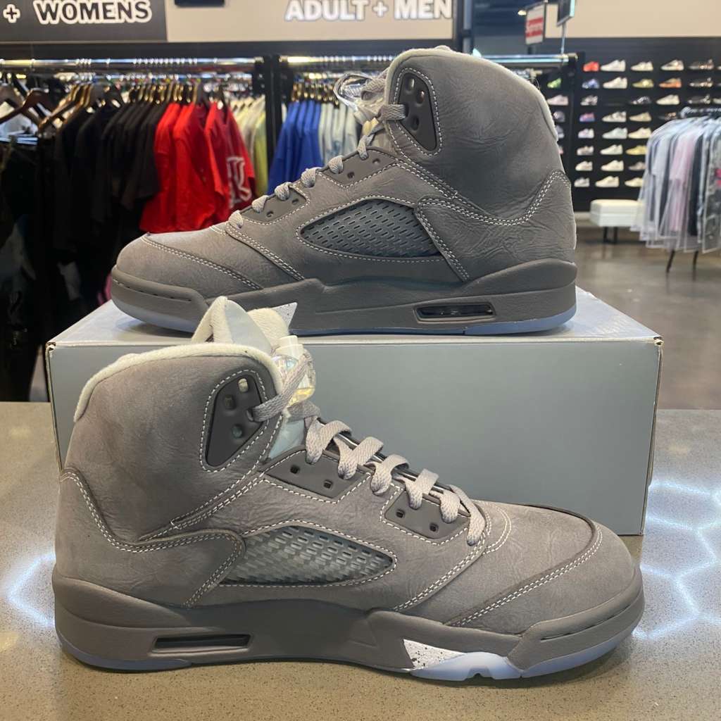 Jordan 5 Retro Wolf Grey (2026) Size 8.5 DD0587-002 - Pre-Owned