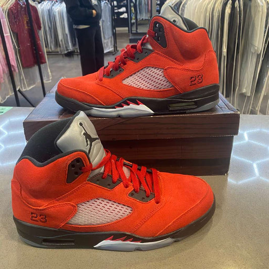 Jordan 5 Retro Raging Bull Red (2021) Size 10.5 DD0587-600 - Pre-Owned