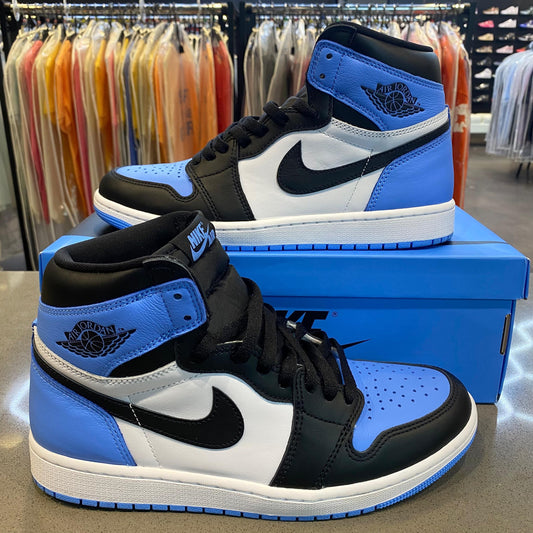 Jordan 1 Retro High OG UNC Toe - Pre-Owned