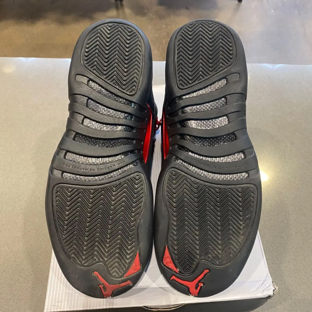 Jordan 12 Retro Bloodline (GS) Size 7Y 153265-003 - Pre-Owned