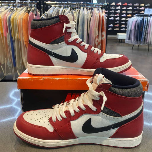 Jordan 1 Retro High OG Chicago Lost and Found - Pre-Owned