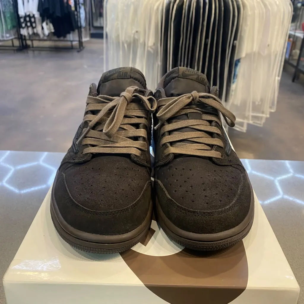 Jordan 1 Retro Low OG SP Travis Scott Velvet Brown Size 8.5 DM7866-202 - Pre-Owned