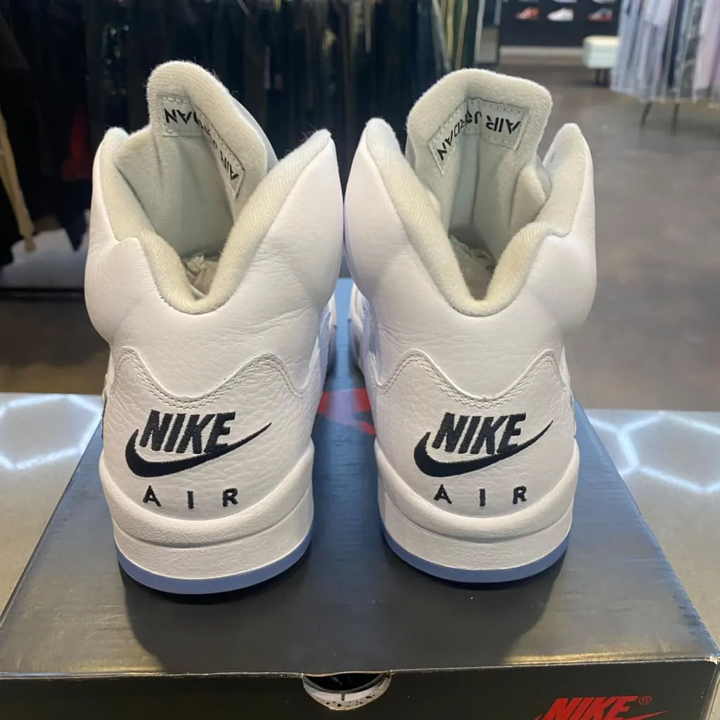 Jordan 5 Retro White Metallic (2026) Size 8.5 HQ7978-103 - Pre-Owned