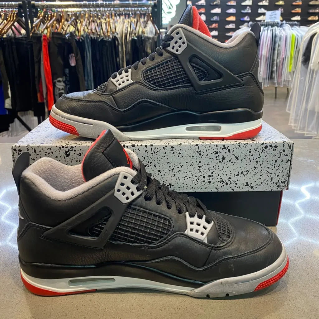 Jordan 4 Retro Bred Reimagined Size 8.5 FV5029-006 - Pre-Owned