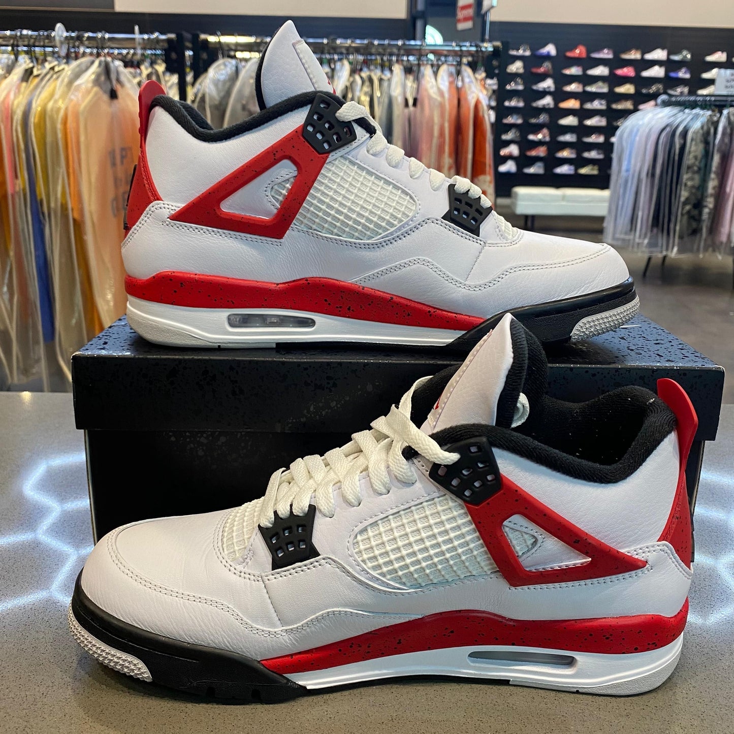 Jordan 4 Retro Red Cement - Pre-Owned