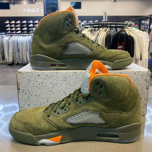 Jordan 5 Retro Olive (2024) Size 11 DD0587-308 - Pre-Owned (Replacement Box)