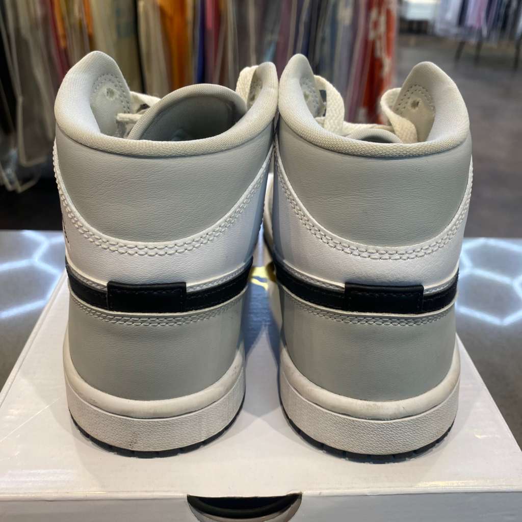 Jordan 1 Mid Light Smoke Grey (Women's) - Pre-Owned