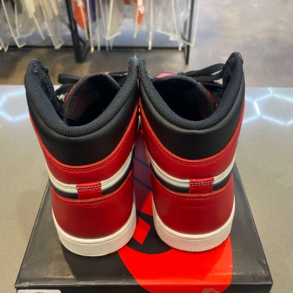 Jordan 1 Retro High Bred Toe Size 9 555088-610 - Pre-Owned