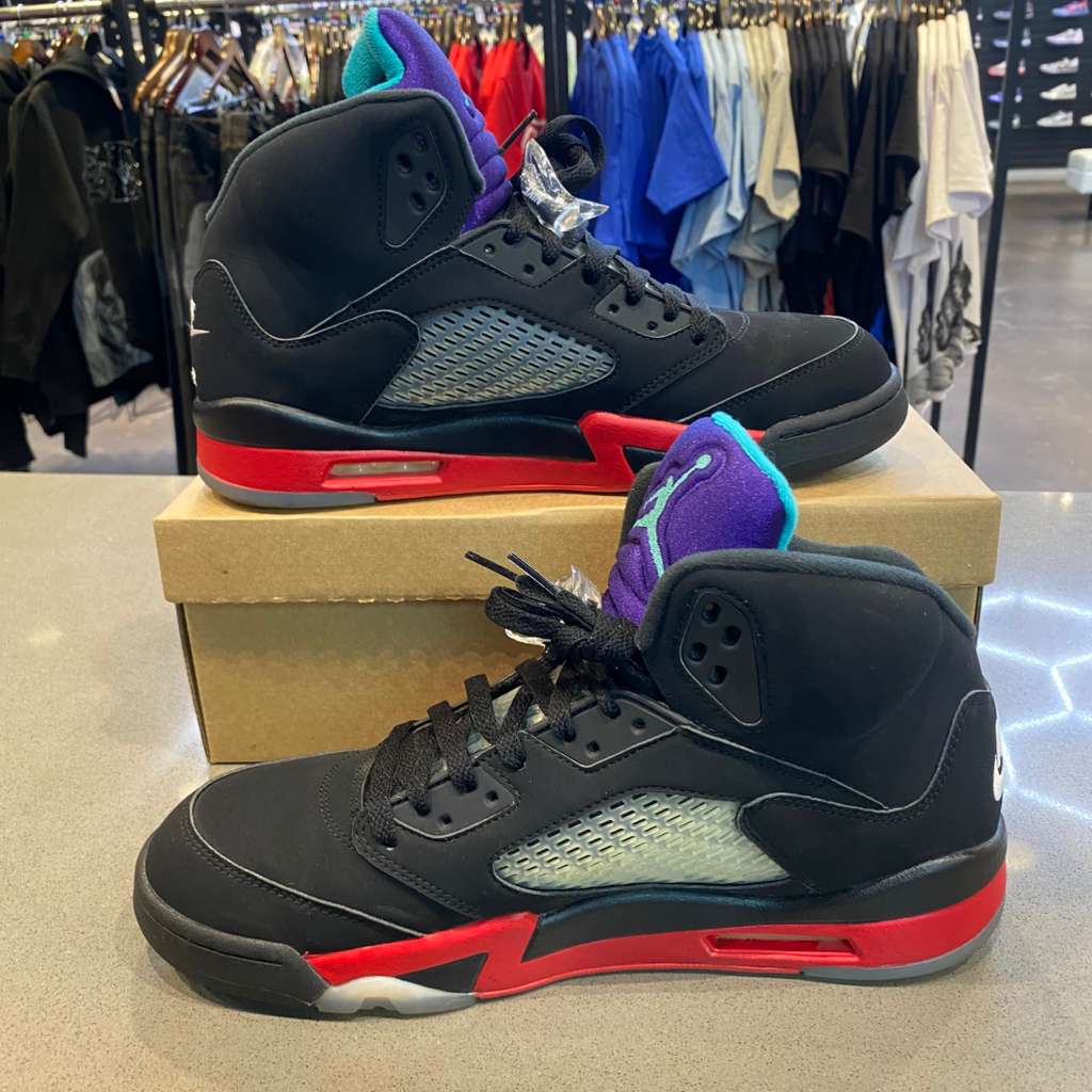 Jordan 5 Retro Top 3 Size 12 CZ1786-001 - Pre-Owned (Replacement Box)