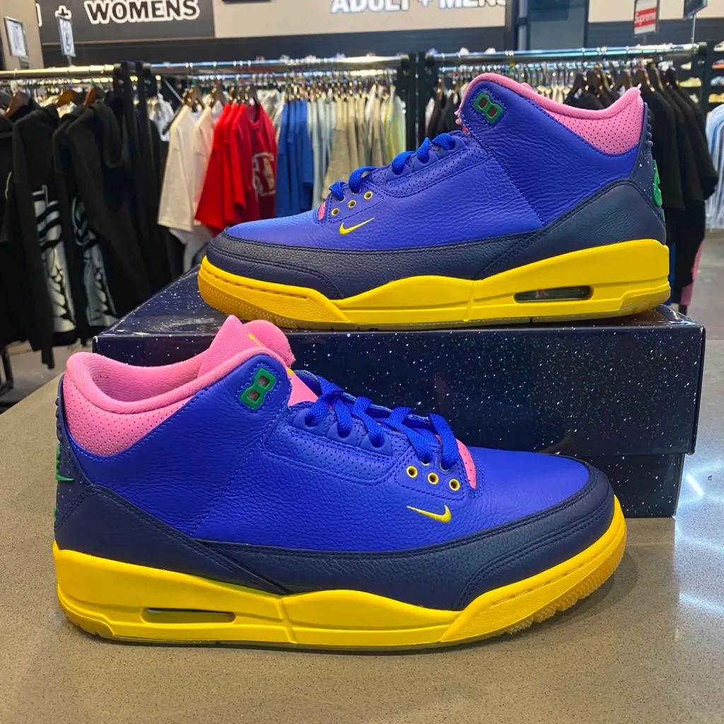 Jordan 3 Retro Brazil Size 11 IV4871-400 - Pre-Owned