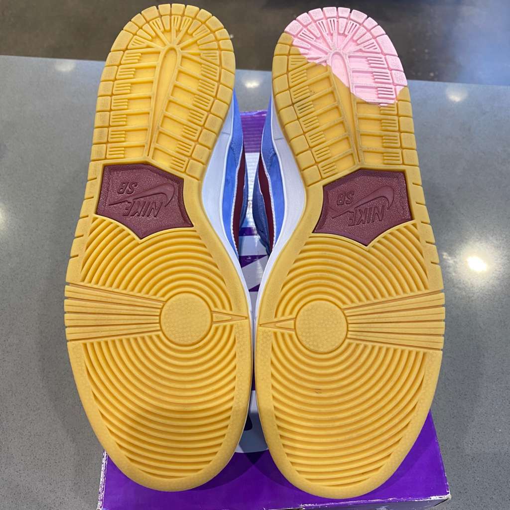 Nike SB Dunk Low Philadelphia Phillies - Pre-Owned