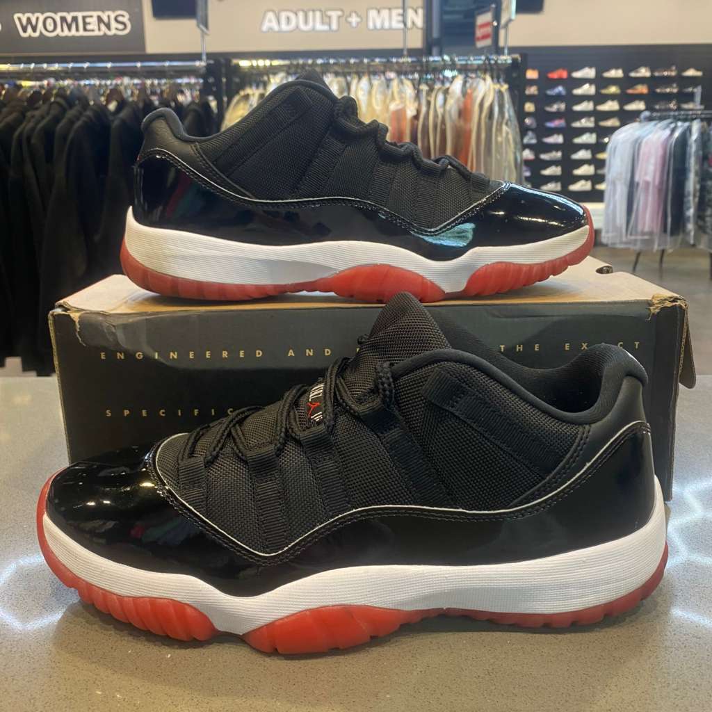 Jordan 11 Retro Low Bred (2025) Size 9 FV5104-006 - Pre-Owned