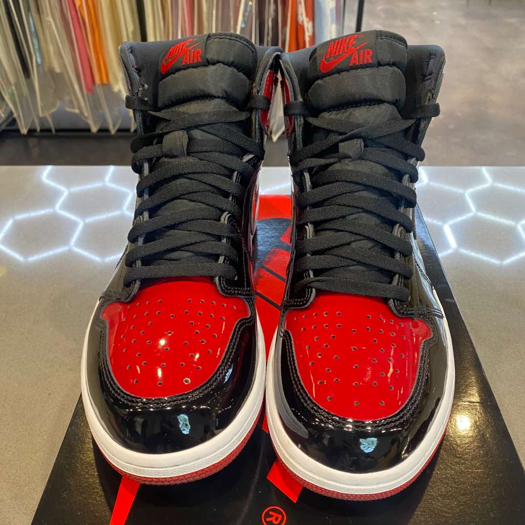 Jordan 1 Retro High OG Patent Bred Size 13 555088-063 - Pre-Owned