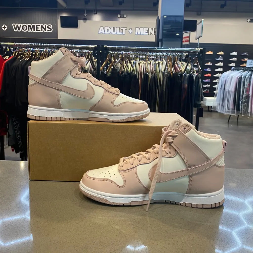 Nike Dunk High Pink Oxford (Women's) Size 8.5W DD1869-003 - Pre-Owned (Replacement Box)