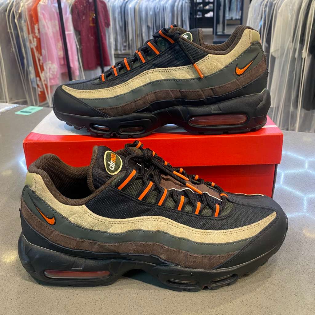Nike Air Max 95 Dark Army - Pre-Owned