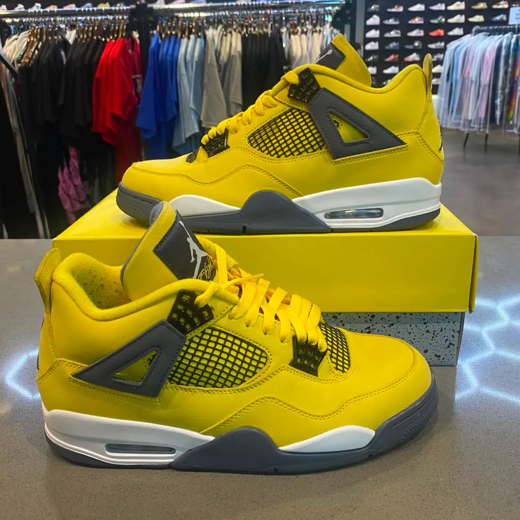 Jordan 4 Retro Lightning (2021) Size 10.5 CT8527-700 - Pre-Owned