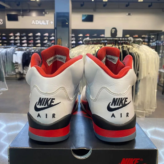 Jordan 5 Retro Fire Red Black Tongue (2025) (GS) Size 5.5Y HQ7980-101 - Pre-Owned