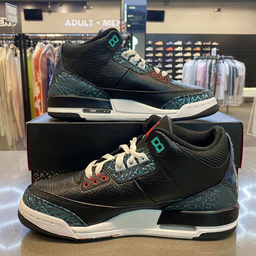 Jordan 3 Retro SE Moto (GS) Size 6.5Y FV5437-001 - Pre-Owned