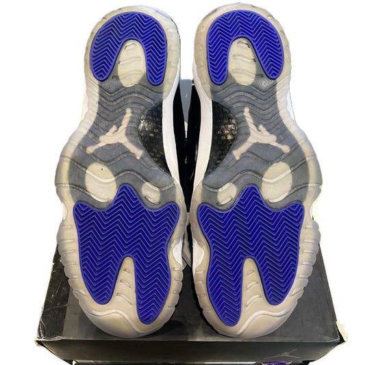 Jordan 11 Retro Space Jam (2016) - Pre-Owned